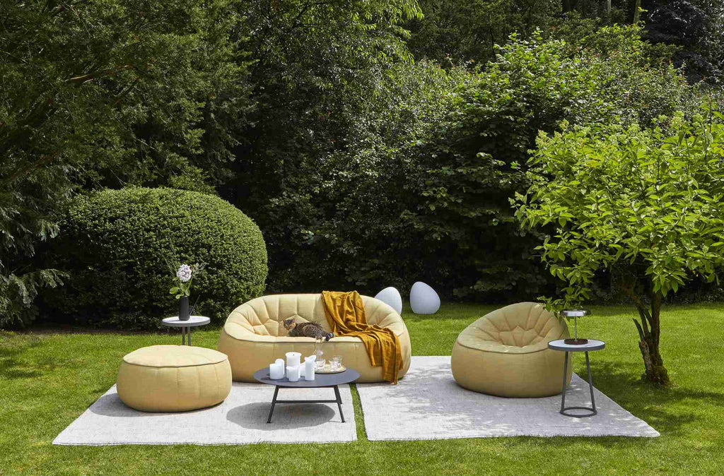 Ottoman outdoor