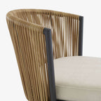 Lapel chaise